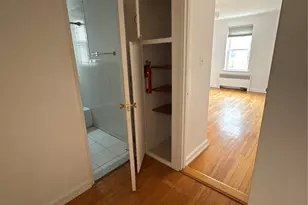 2090 Barnes Ave, Bronx, NY 10462 - Photo 11