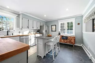 19 Walnut Dr, Shoreham, NY 11786 - Photo 23