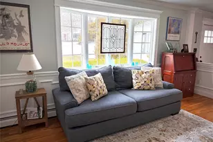 19 Walnut Dr, Shoreham, NY 11786 - Photo 9