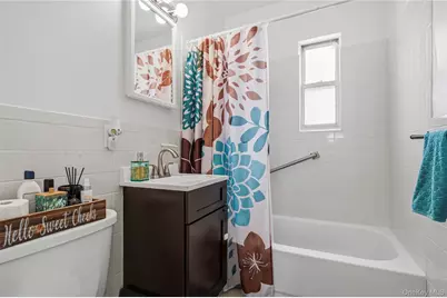 198-28 Pompeii Avenue #2, Hollis, NY 11423 - Photo 11