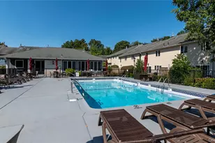 97 Village Green, Bardonia, NY 10954 - Photo 37