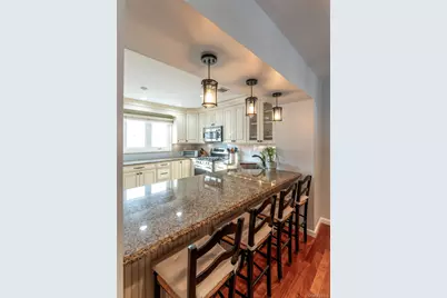 97 Village Green, Bardonia, NY 10954 - Photo 13