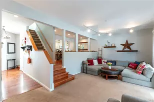 97 Village Green, Bardonia, NY 10954 - Photo 3