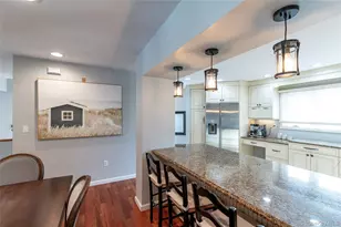 97 Village Green, Bardonia, NY 10954 - Photo 11