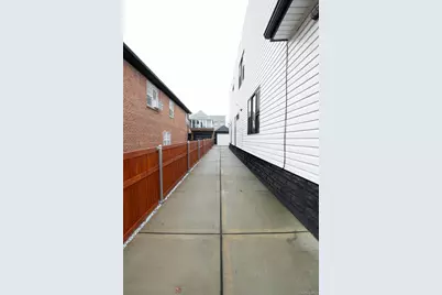 445 E 46th Street, Brooklyn, NY 11203 - Photo 17