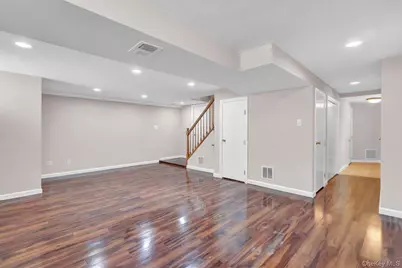 1315 Little Neck Avenue, North Bellmore, NY 11710 - Photo 35