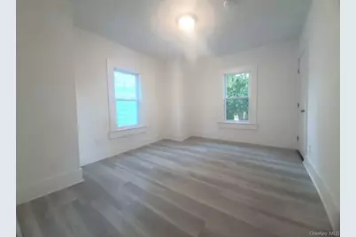 124 South Avenue, Poughkeepsie, NY 12601 - Photo 11