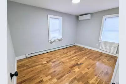 13003 Springfield Boulevard, Springfield Gardens, NY 11413 - Photo 7