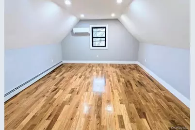 13003 Springfield Boulevard, Springfield Gardens, NY 11413 - Photo 9