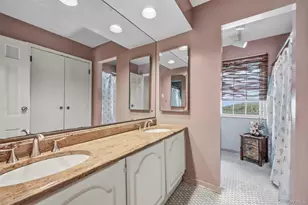 8 Pine Dr, Great Neck, NY 11021 - Photo 39