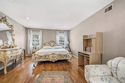 8 Pine Drive, Great Neck, NY 11021 - Photo 29