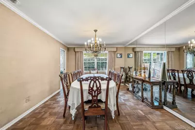 8 Pine Drive, Great Neck, NY 11021 - Photo 9