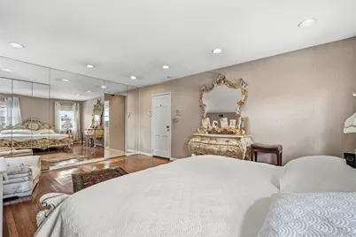 8 Pine Drive, Great Neck, NY 11021 - Photo 31