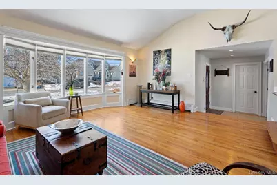 60 Leewater Avenue, Massapequa, NY 11758 - Photo 7