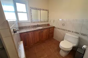 194 Rhododendron Dr, Westbury, NY 11590 - Photo 17