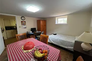 194 Rhododendron Dr, Westbury, NY 11590 - Photo 9