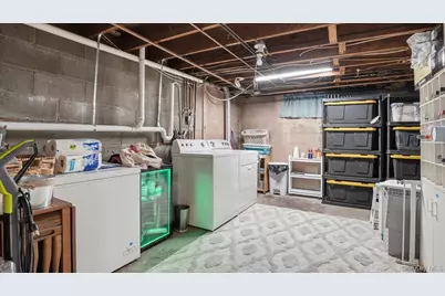 94 Fairview Avenue, Bayport, NY 11705 - Photo 35