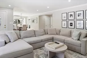 94 Fairview Ave, Bayport, NY 11705 - Photo 11