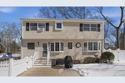 94 Fairview Avenue, Bayport, NY 11705 - Photo 5