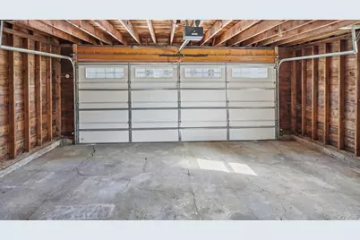 94 Fairview Avenue, Bayport, NY 11705 - Photo 39