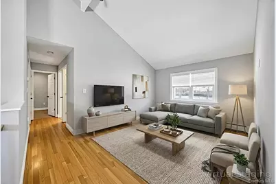 9 Meadow Avenue, Medford, NY 11763 - Photo 9