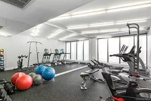 34-32 35th St, Astoria, NY 11106 - Photo 13