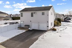 5 Lafayette Pl, Massapequa, NY 11758 - Photo 21