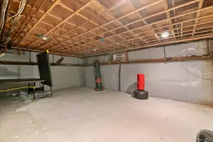 5 Lafayette Pl, Massapequa, NY 11758 - Photo 17