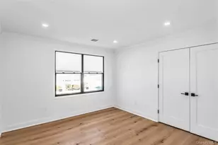 8 Allison Dr, Old Bethpage, NY 11804 - Photo 29