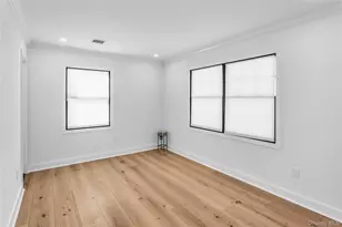 8 Allison Dr, Old Bethpage, NY 11804 - Photo 23