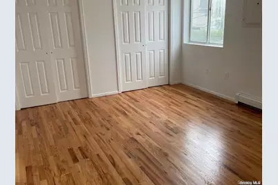 715 E Walnut Street #Upper, Long Beach, NY 11561 - Photo 9