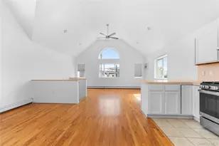 715 E Walnut St, Long Beach, NY 11561 - Photo 3