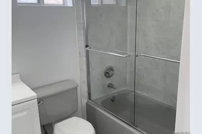 715 E Walnut Street #Upper, Long Beach, NY 11561 - Photo 11