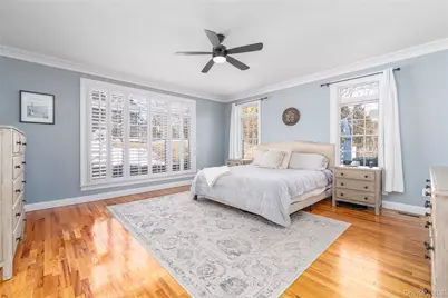 15 Crescent Court, Wading River, NY 11792 - Photo 17