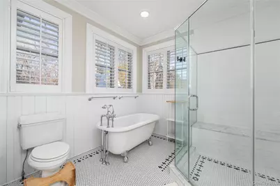 15 Crescent Court, Wading River, NY 11792 - Photo 21