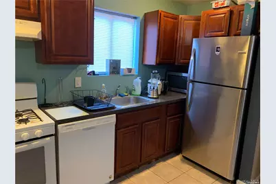 715 E Walnut Street #Lower, Long Beach, NY 11561 - Photo 3