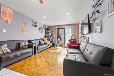 5609 Van Cleef, Corona, NY 11368 - Photo 17