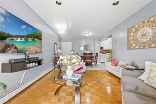 5609 Van Cleef, Corona, NY 11368 - Photo 3