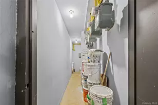 5609 Van Cleef, Corona, NY 11368 - Photo 11