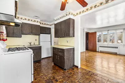 336 Herricks Road, Mineola, NY 11501 - Photo 7