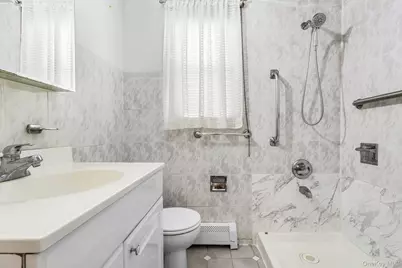 336 Herricks Road, Mineola, NY 11501 - Photo 15