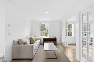 10 Barrett Dr, Hampton Bays, NY 11946 - Photo 23