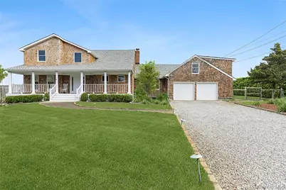 10 Barrett Drive, Hampton Bays, NY 11946 - Photo 25