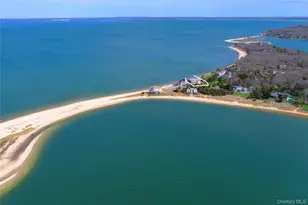 10 Barrett Dr, Hampton Bays, NY 11946 - Photo 3