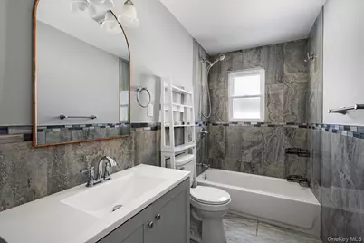 93 Garfield Boulevard, Farmingdale, NY 11735 - Photo 15