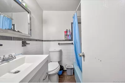 2248 Haviland Avenue, Bronx, NY 10462 - Photo 21