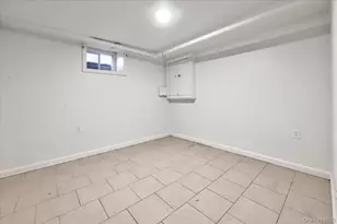 2248 Haviland Ave, Bronx, NY 10462 - Photo 9