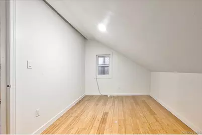 2248 Haviland Avenue, Bronx, NY 10462 - Photo 15