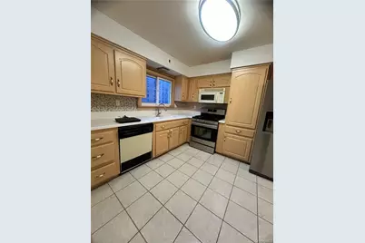 545 Pelham Road, New Rochelle, NY 10805 - Photo 13