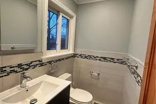 545 Pelham Rd, New Rochelle, NY 10805 - Photo 19